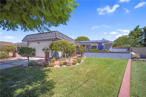 27546 Evron Ave, Canyon Country, CA, 91351-2034 | Card Image