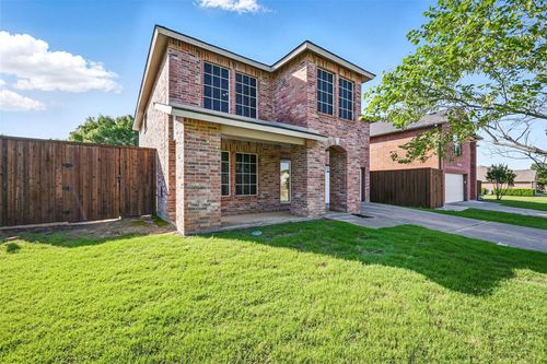 2804 Chisholm Trl, Corinth, TX, 76210-6451 | Card Image
