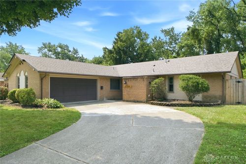 2744 Corlington Drive, Kettering, OH, 45440 | Card Image