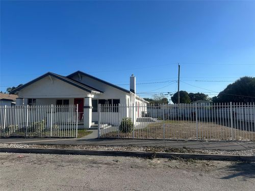 1022 State St, West Palm Beach, FL, 33407-6228 | Card Image