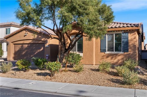 5428 Dalle Valley St, North Las Vegas, NV, 89031-7846 | Card Image