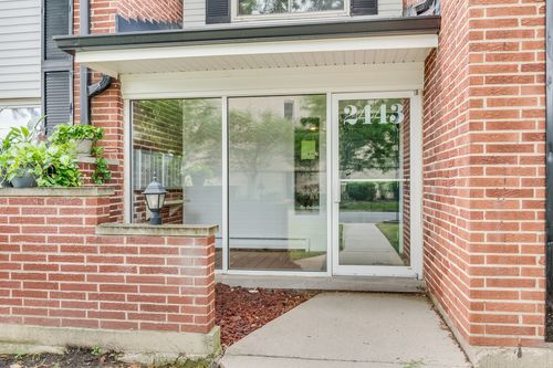 apt-2a-2443 Brandenberry Ct, Arlington Heights, IL, 60004-5164 | Card Image