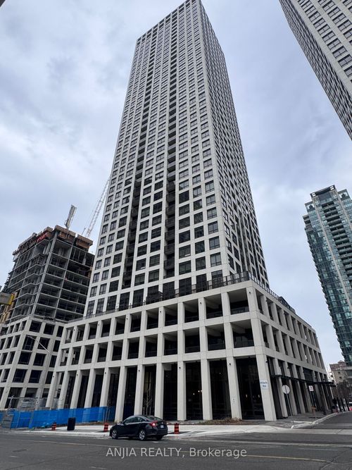 3711-30 Elm Dr W, Mississauga, ON, L5B0N6 | Card Image