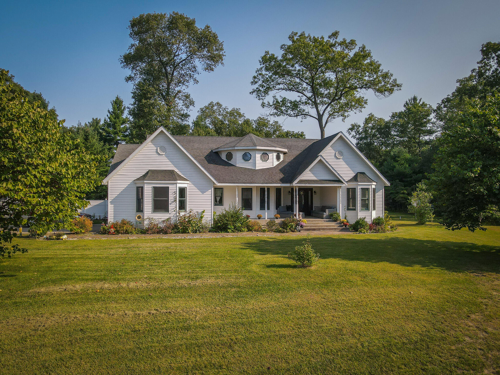 Tenderfoot Ct, Whitehall, MI 49461