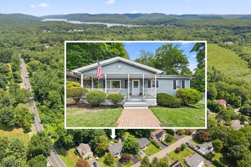 3 Lou Ann Blvd, West Milford, NJ, 07480-2209 | Card Image