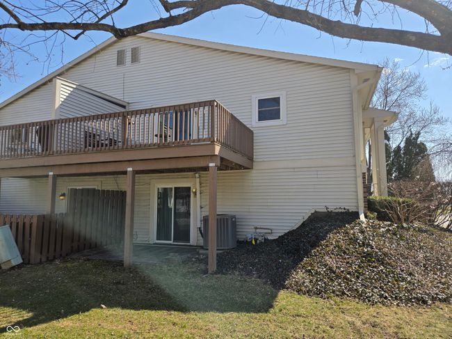 7629 Farm View Cir W, Condo with 2 bedrooms, 2 bathrooms and null parking in Indianapolis IN | Image 38