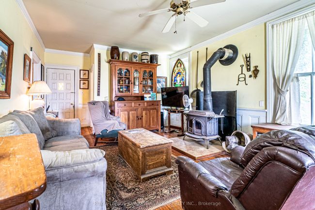 1167 Highway 7, House other with 3 bedrooms, 2 bathrooms and 3 parking in Oakwood ON | Image 13