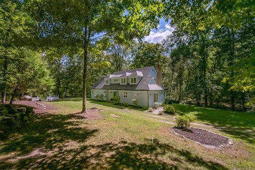 252 Chestnut Hill Rd, Killingworth, CT, 06419-1361 | Card Image