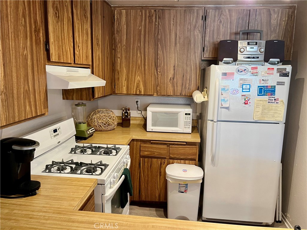 Residential in Lake Forest 5