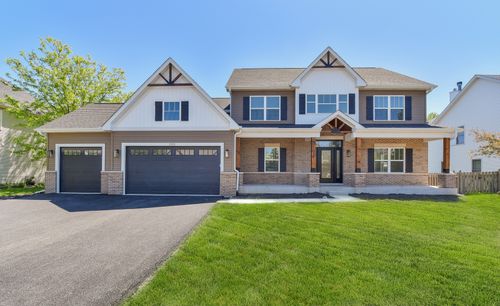2920 Old Glory Dr, Yorkville, IL, 60560-4620 | Card Image