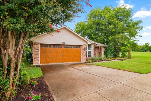 2842 Big Oaks Dr, Garland, TX, 75044-7450 | Card Image