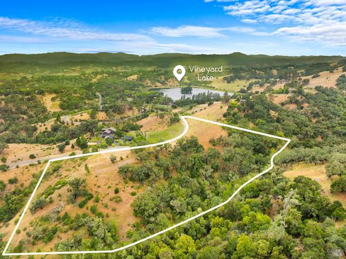 23655 Vineyard Rd, Geyserville, CA, 95441 | Card Image