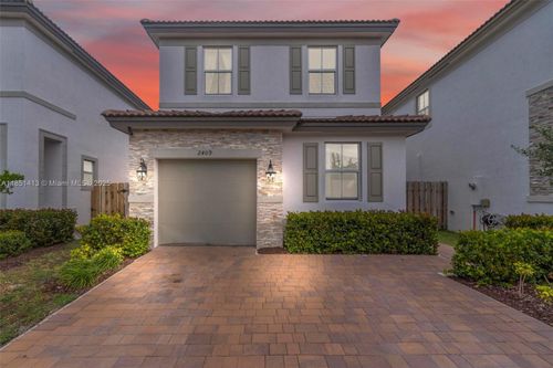 2409 Nw 131st Cir, Miami, FL, 33167-1385 | Card Image