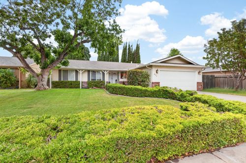8356 Hamilton Way, Stockton, CA, 95209-2213 | Card Image