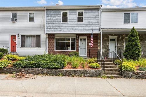 3-214 School St, Pawtucket, RI, 02860-5323 | Card Image