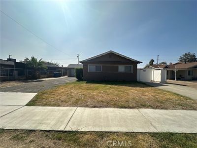 10th Street, House other with 4 bedrooms, 2 bathrooms and 2 parking in Highland CA | Image 3