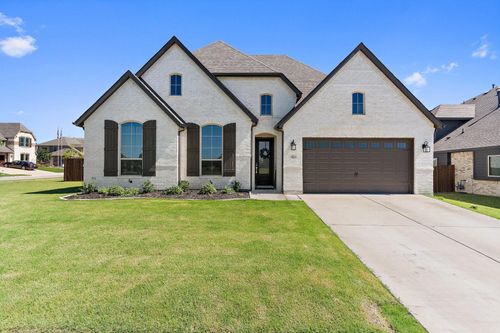 421 Wolf Creek Dr, Waxahachie, TX, 75165-1673 | Card Image