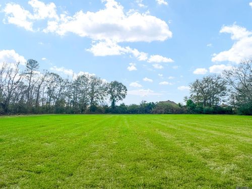 LM-2-a-1-d Ruby Moore Rd, Denham Springs, LA, 70706-0501 | Card Image