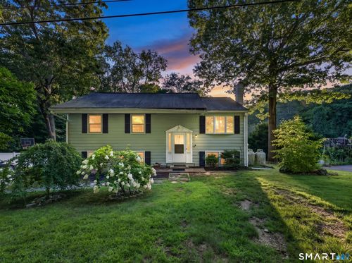 25 Brickyard Rd, Clinton, CT, 06413-1438 | Card Image