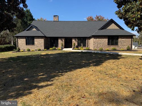 15 Steeplechase Rd, FREDERICKSBURG, VA, 22405-3312 | Card Image