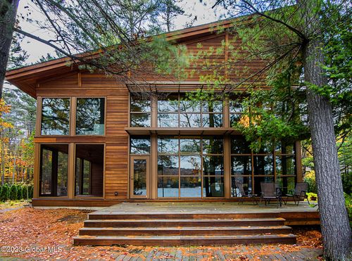 12 Riley Farm Ln, Saratoga Springs, NY, 12866 | Card Image