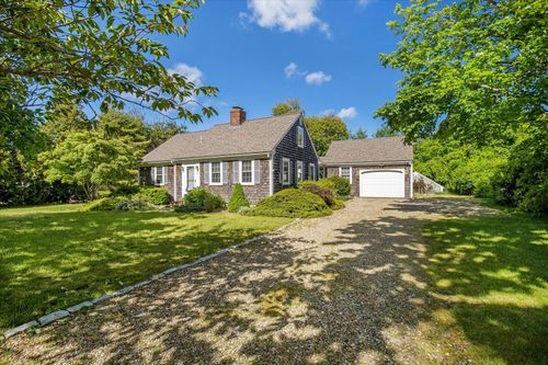 112 Fisk St, West Dennis, MA, 02670-2410 | Card Image
