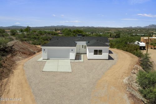 896 Via Rosamorada, Rio Rico, AZ, 85648 | Card Image