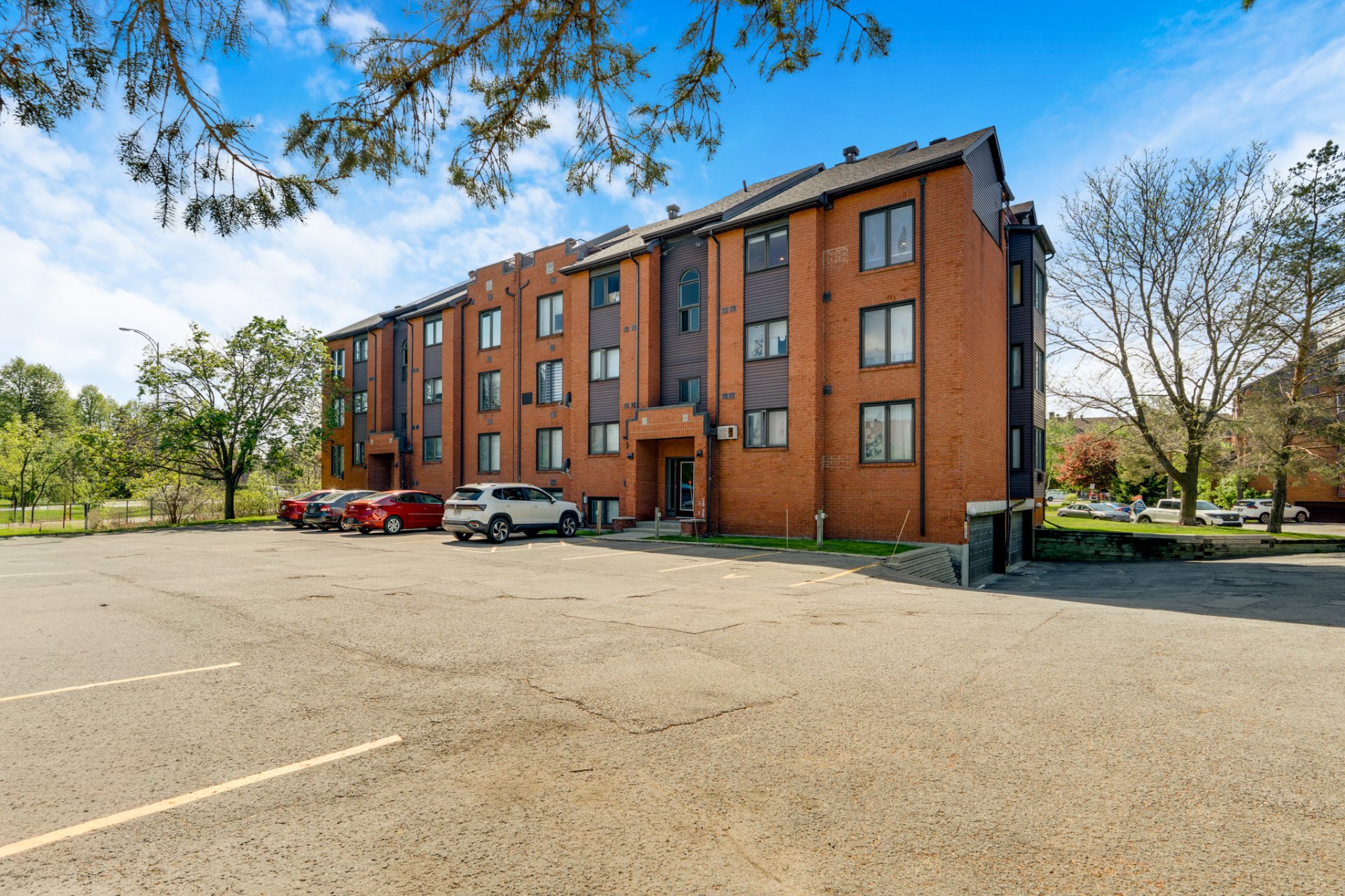 Residential in Gatineau (Gatineau) 3