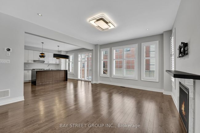1275 Raspberry Terr, House other with 4 bedrooms, 3 bathrooms and 2 parking in Milton ON | Image 17