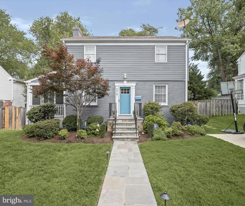 2707 E West Hwy, CHEVY CHASE, MD, 20815-3863 | Card Image