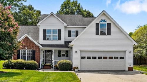 4012 Berkshire Ct, High Point, NC, 27265-9395 | Card Image