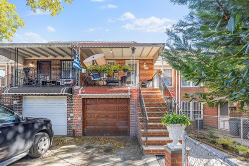 2427 78th St, East Elmhurst, NY, 11370-1529 | Card Image