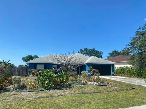 701 Sw Sarazen Ave, Port St. Lucie, FL, 34953-3762 | Card Image