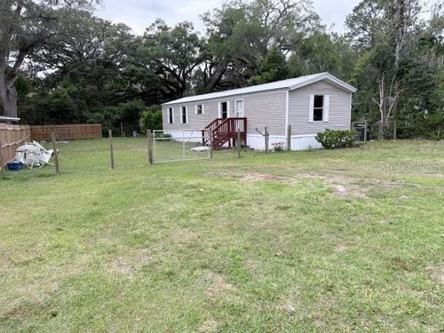 418 Se 6th St, WILLISTON, FL, 32696-2746 | Card Image