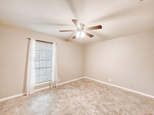 1420 Bowie Cir, House other with 3 bedrooms, 2 bathrooms and null parking in Corsicana TX | Image 20