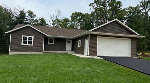 1021 Cynthia Ln, Wisconsin Dells, WI, 53965 | Card Image