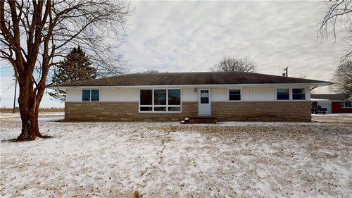 1 Sunrise Ln N, Bethany, IL, 61914-9741 | Card Image