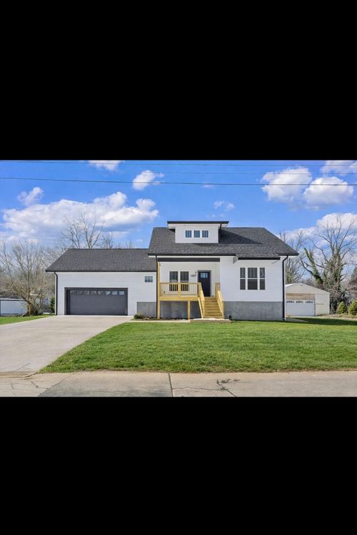 415 7th St, Vinton, VA, 24179-3105 | Card Image