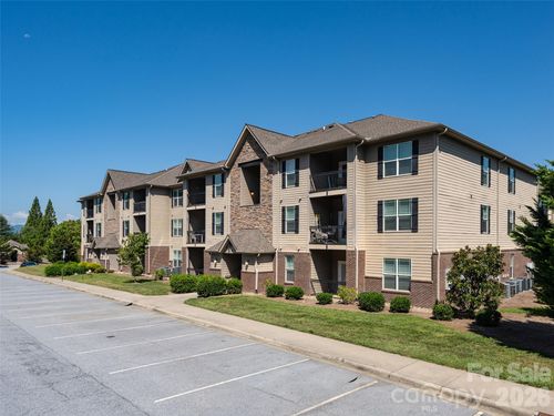 103-91 Brickton Village Cir, Fletcher, NC, 28732-0250 | Card Image