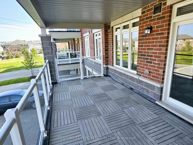 107 - 2540 William Jackson Dr, Condo with 2 bedrooms, 2 bathrooms and 3 parking in Pickering ON | Image 6