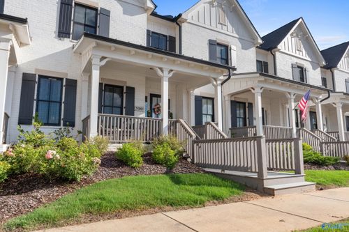 310 Hay Rake Dr, Madison, AL, 35757-5516 | Card Image