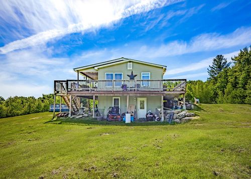 101 Ladd Rd, Wolcott, VT, 05680-3164 | Card Image