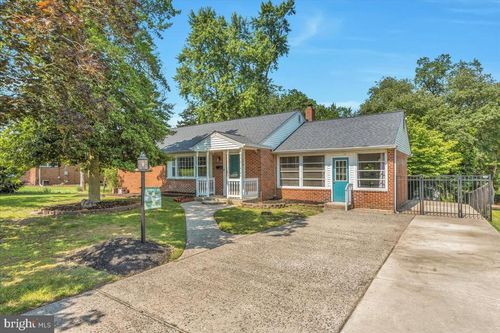 118 Paradise Dr, VOORHEES, NJ, 08043-4951 | Card Image