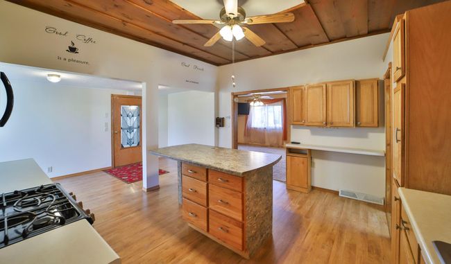 420 N Main St, House other with 3 bedrooms, 1 bathrooms and null parking in Hewitt MN | Image 4
