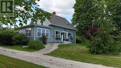 372 Northfield Rd, House other with 5 bedrooms, 2 bathrooms and null parking in Blockhouse NS | Image 2