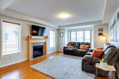 15 Windwood Grove Sw, House detached with 3 bedrooms, 3 bathrooms and 4 parking in Airdrie AB | Image 3