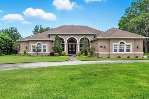 10122 Whisper Ridge Trl, Weeki Wachee, FL, 34613-6536 | Card Image