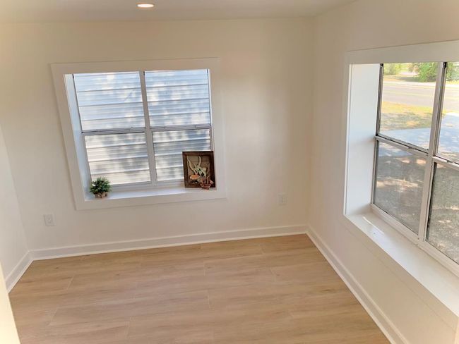 302 Nw 9th St, House other with 2 bedrooms, 1 bathrooms and 4 parking in Carrabelle FL | Image 29