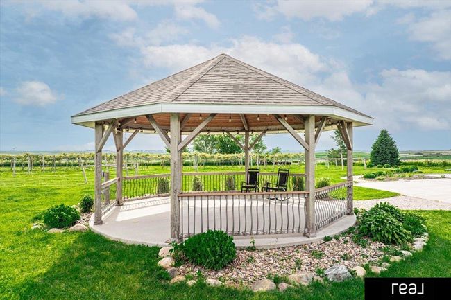 31506 Pioneer Trl, House other with 6 bedrooms, 3 bathrooms and 8 parking in Treynor IA | Image 82