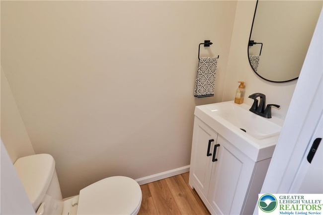 5470 Summit St, House other with 3 bedrooms, 3 bathrooms and null parking in Whitehall PA | Image 25